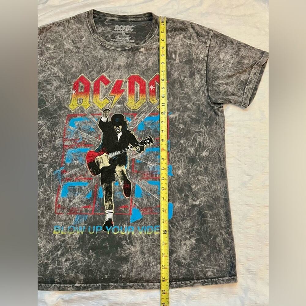 AC/DC Tee - Picture 8 of 9